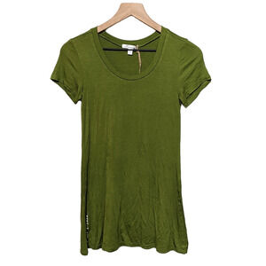 Illuminative XS Olive Green Brave Short Sleeve Tunic Top Scoop Neck Women's NWT